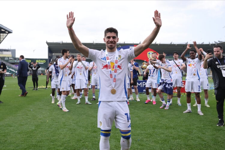 BREAKING NEWS: Manor Solomon scores 91st-minute winner to win Leeds the Championship title