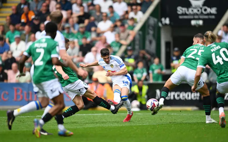 Harry Gray makes feelings on Leeds United, Tottenham transfer deal very clear with new message